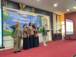 Seminar KKNT Bela Negara 08 UPNVJT di Sepande Sidoarjo Angkat Isu Kesetaraan Gender